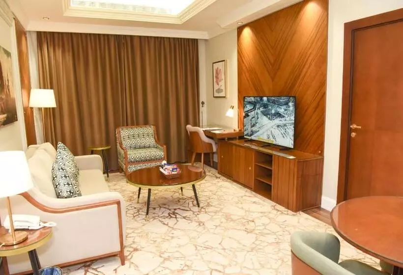 Hotelli Rose Bark   روز بارك