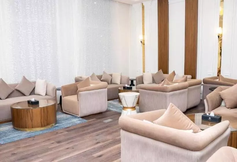 Hotelli Rose Bark   روز بارك