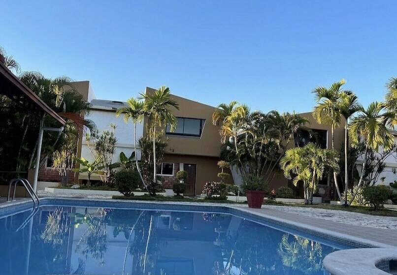 هتل Tropicana Santo Domingo