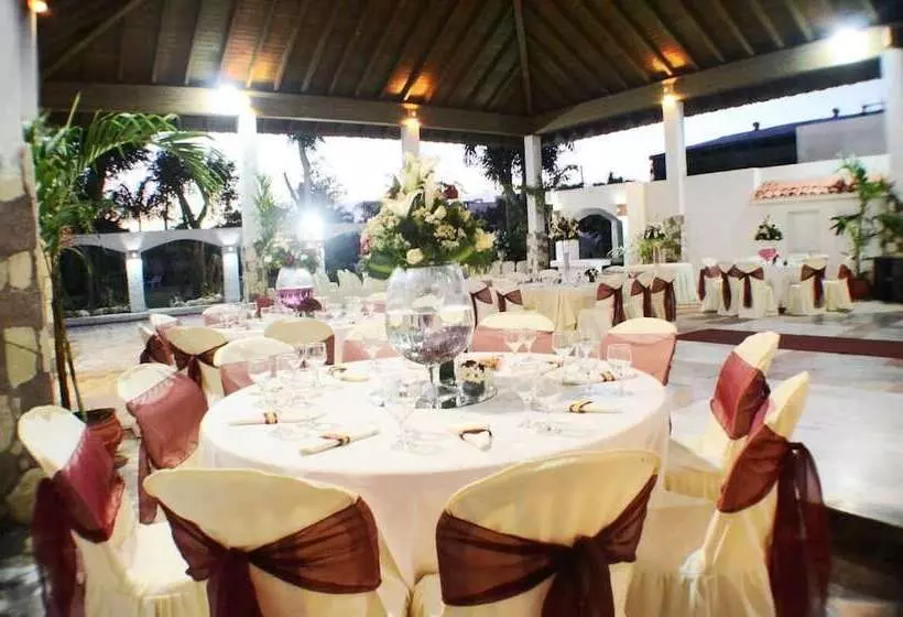 هتل Tropicana Santo Domingo