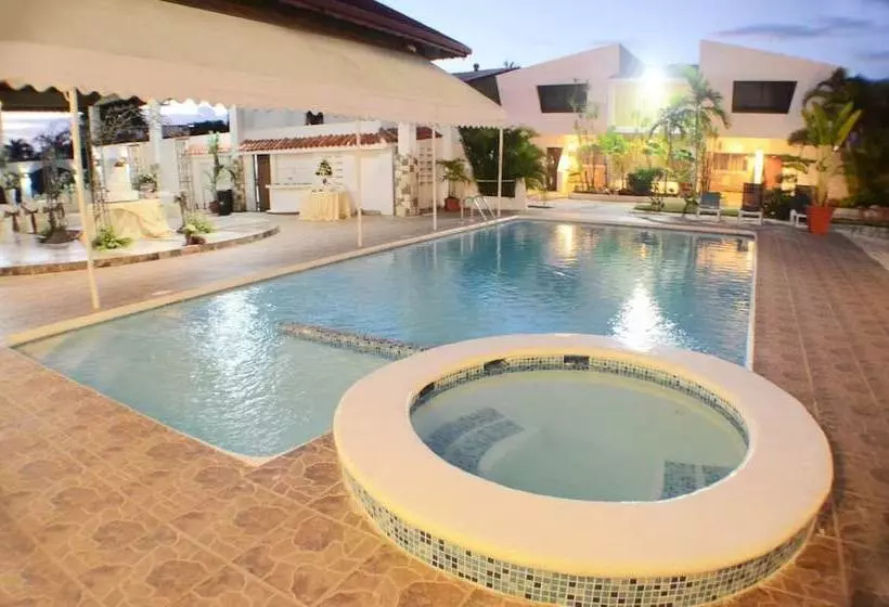 هتل Tropicana Santo Domingo