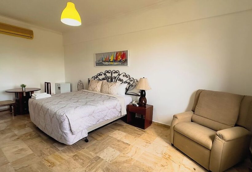 هتل Tropicana Santo Domingo