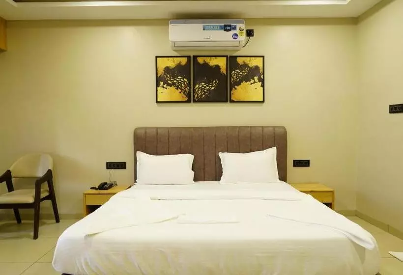 ホテル Vindhyachal Resort