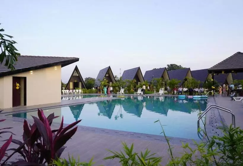 ホテル Vindhyachal Resort
