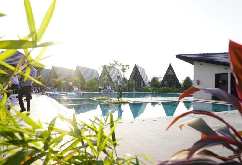 酒店 Vindhyachal Resort