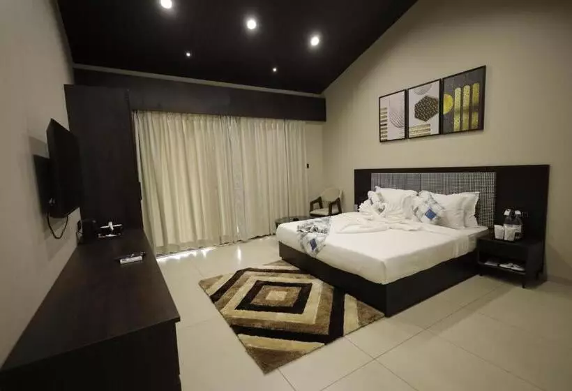 ホテル Vindhyachal Resort