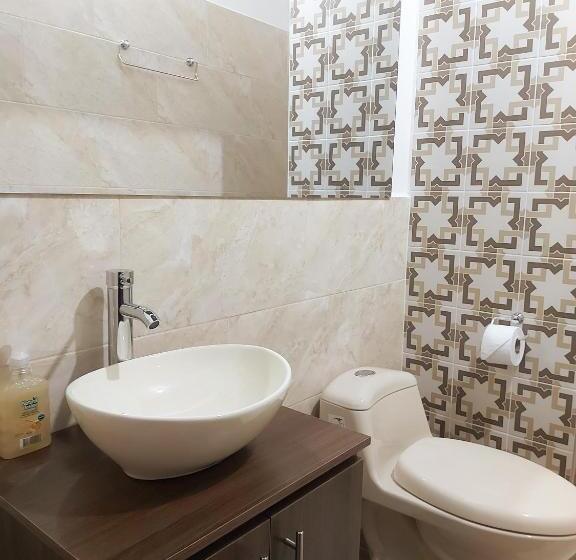 هتل Volarte Hostal