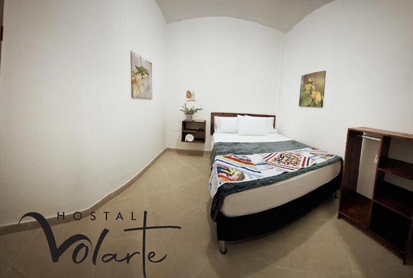 هتل Volarte Hostal