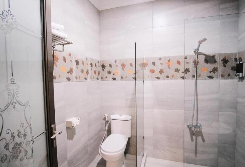 پانسیون D&d Bellevue Guest House