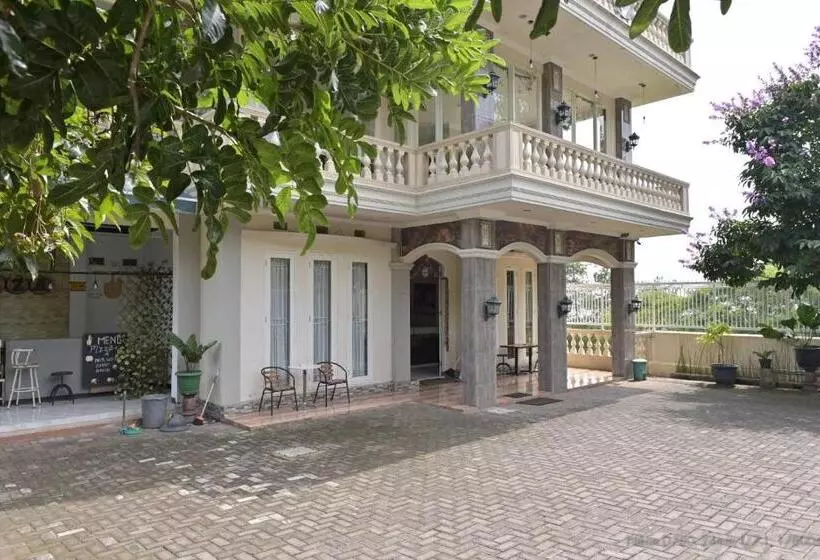 ペンション D&d Bellevue Guest House