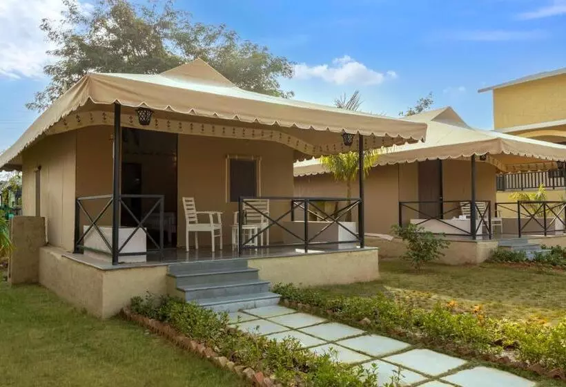 リゾートホテル Sterling Rewild Sariska