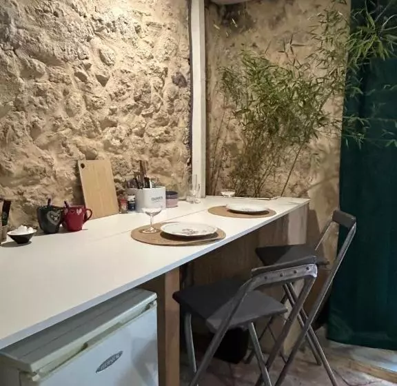 ベッドアンドブレックファースト Chambre D Hôte Du Bout Des Lèves