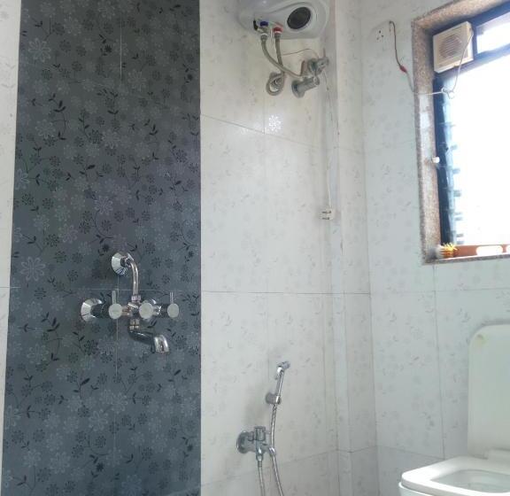 ベッドアンドブレックファースト Govindaashram