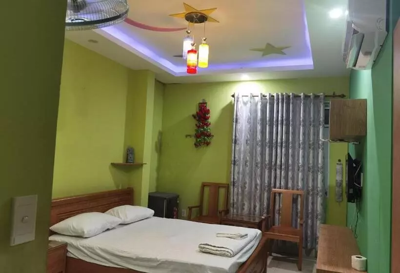 تختخواب و صبحانه Motel Win   Phát