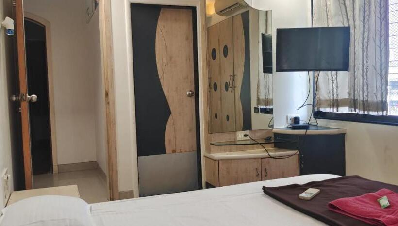 Bed and Breakfast P N A Apartments