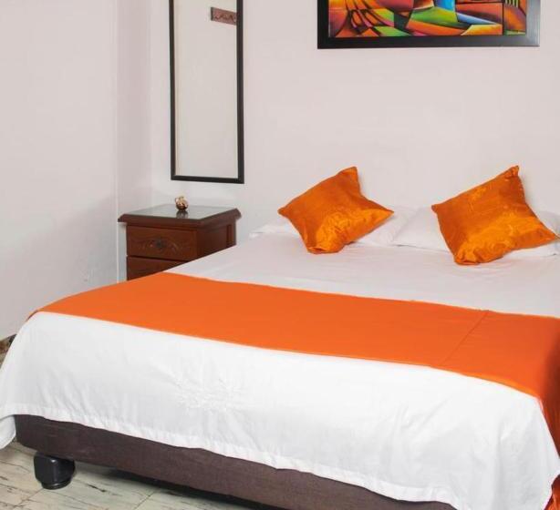 Hotel Hospedaje Oasis Central