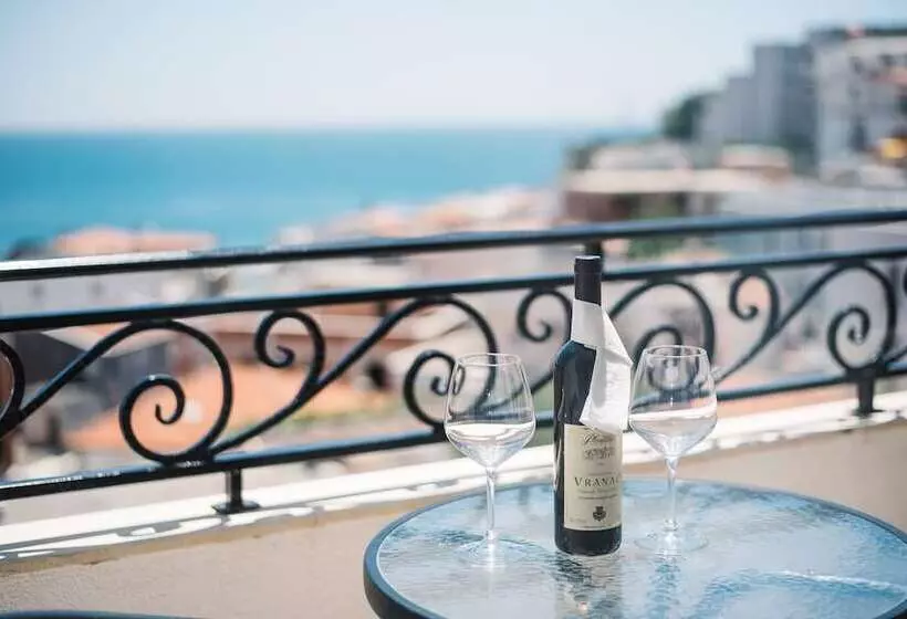 هتل Nobel Ulcinj