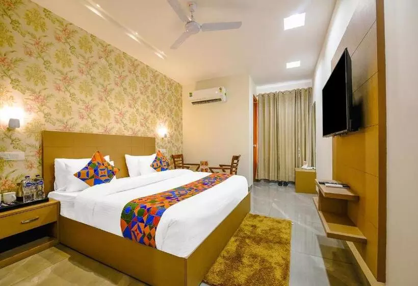 Fabhotel Prime Victoria Regency