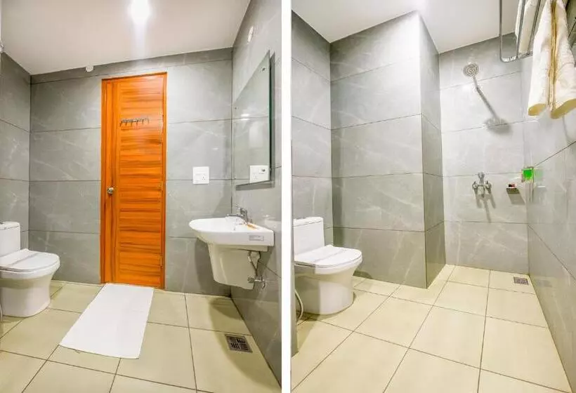 Fabhotel Prime Victoria Regency