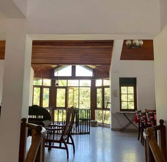 ペンション Bellevue Retreat