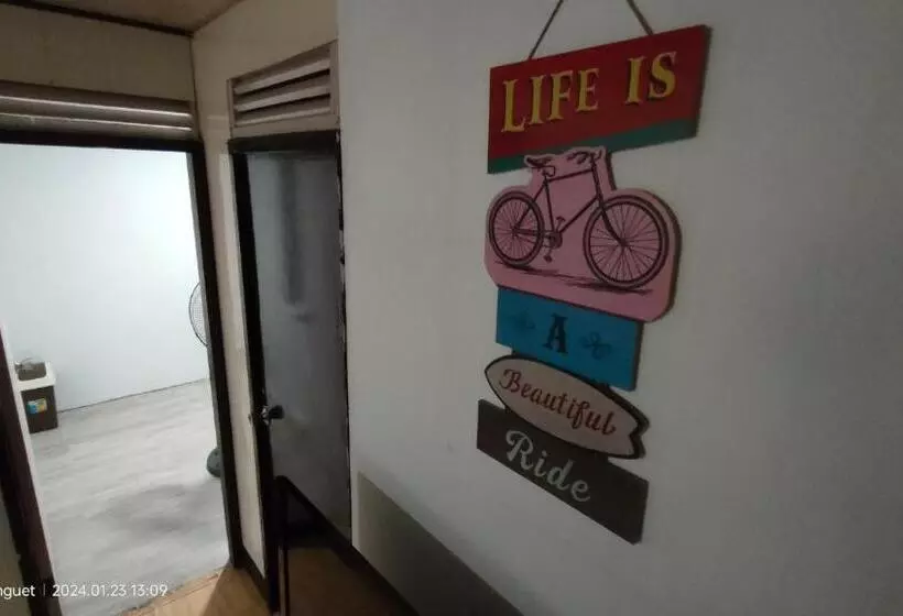 ペンション Kochimoto Bed & Bath
