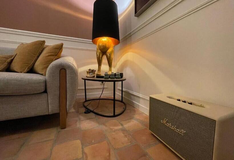 膳宿费 La Petite Maison De Giverny Gîte De Charme 5 étoiles Au Cœur Du Village 3 Chambres