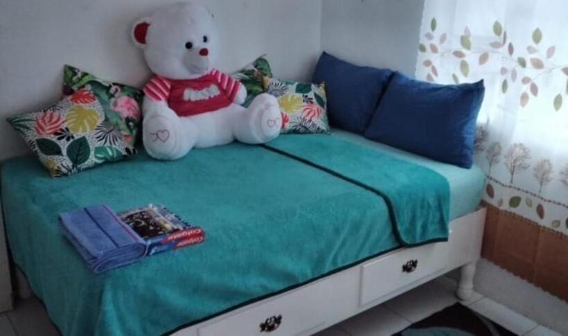 پانسیون Holiday Rooms In St Thomas Jamaica