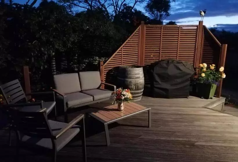 Majatalo Reeves Retreat Handy In Tasman