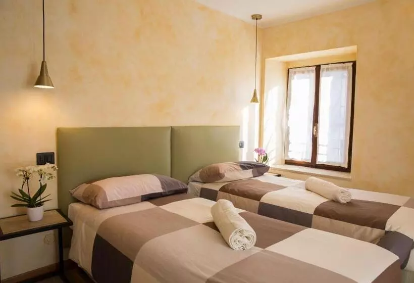 ホテル Albergo Ristorante Da Elia