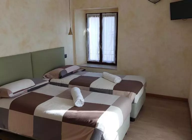ホテル Albergo Ristorante Da Elia