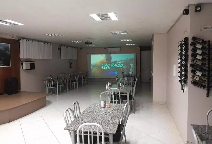 ホテル E Restaurante São Cristovão