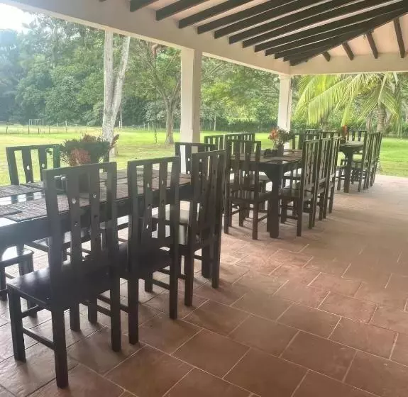 ホテル Hacienda Con Piscina Privada/aire Acondicionado/jacuzzi