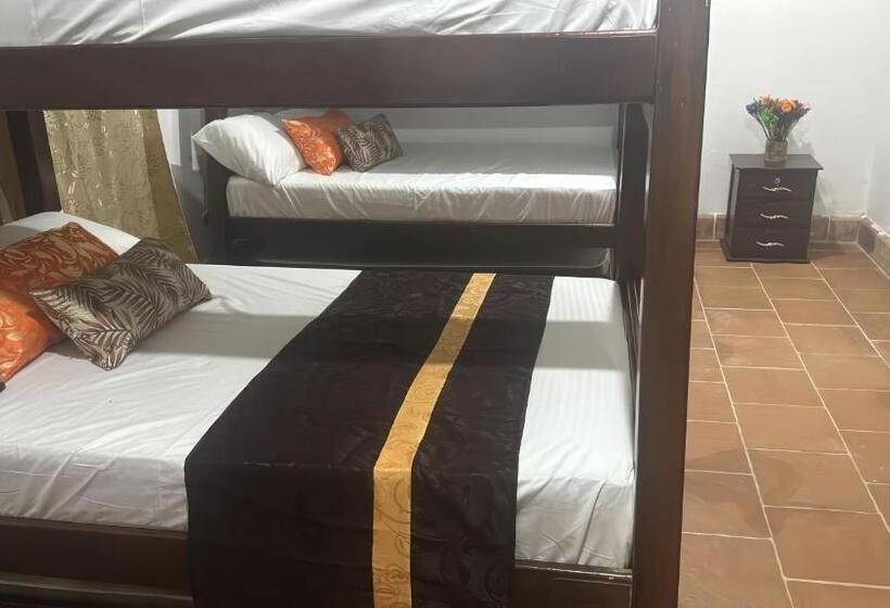 هتل Hacienda Con Piscina Privada/aire Acondicionado/jacuzzi