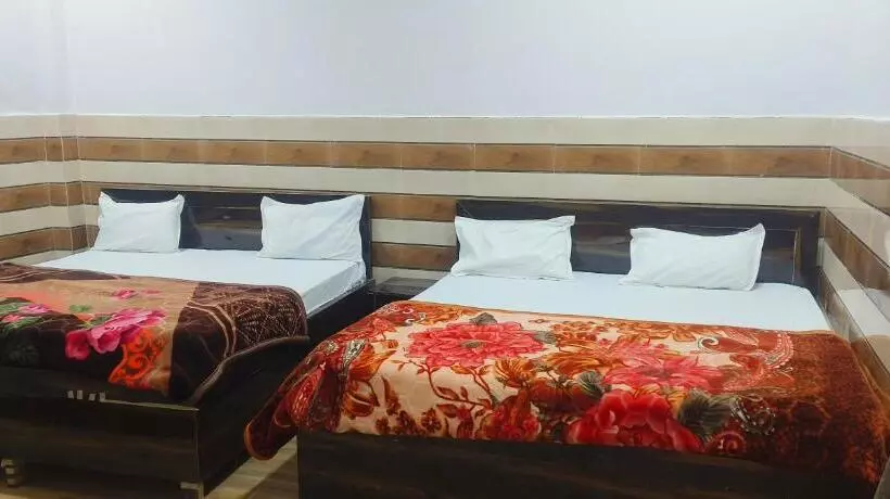 ホテル K.d. Dham Near Prem Mandir