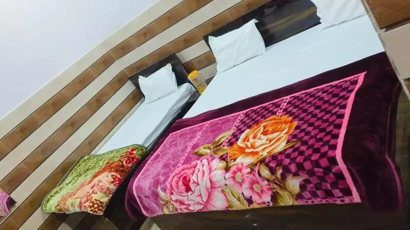 ホテル K.d. Dham Near Prem Mandir
