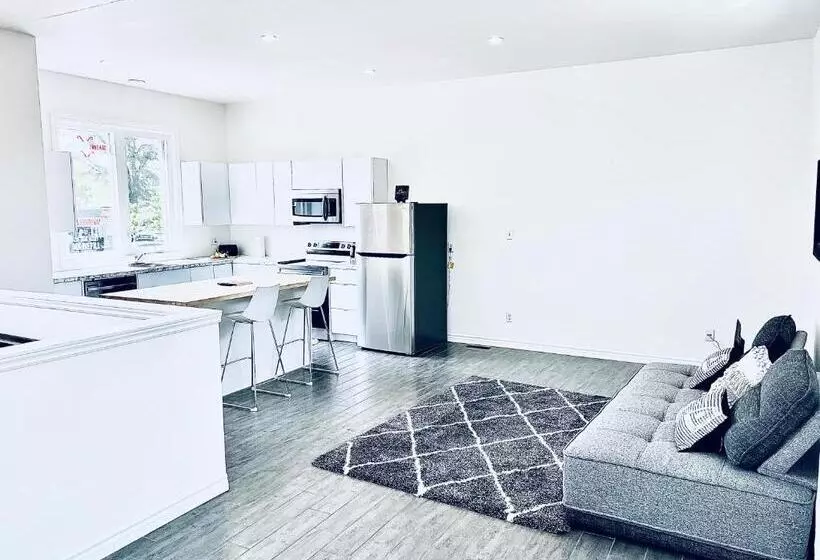 ペンション Lavida Exclusive Guest House