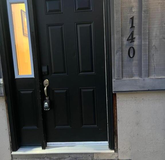 פנסיון Lavida Exclusive Guest House