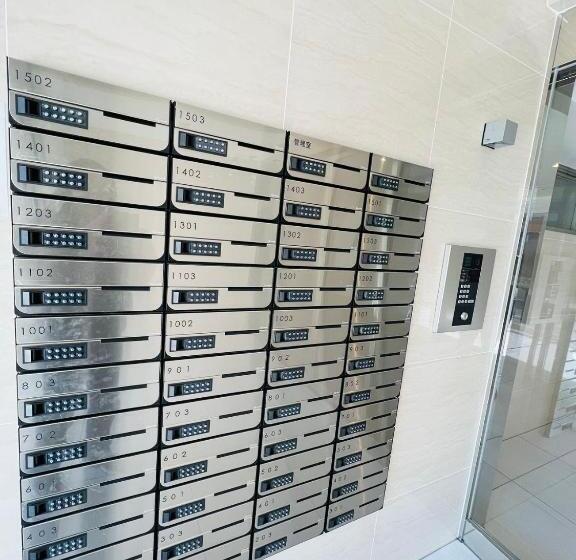 中央公馆 Central Mansions 地下鉄谷町六丁目徒步1分心斎橋駅天王寺駅まで電車1本