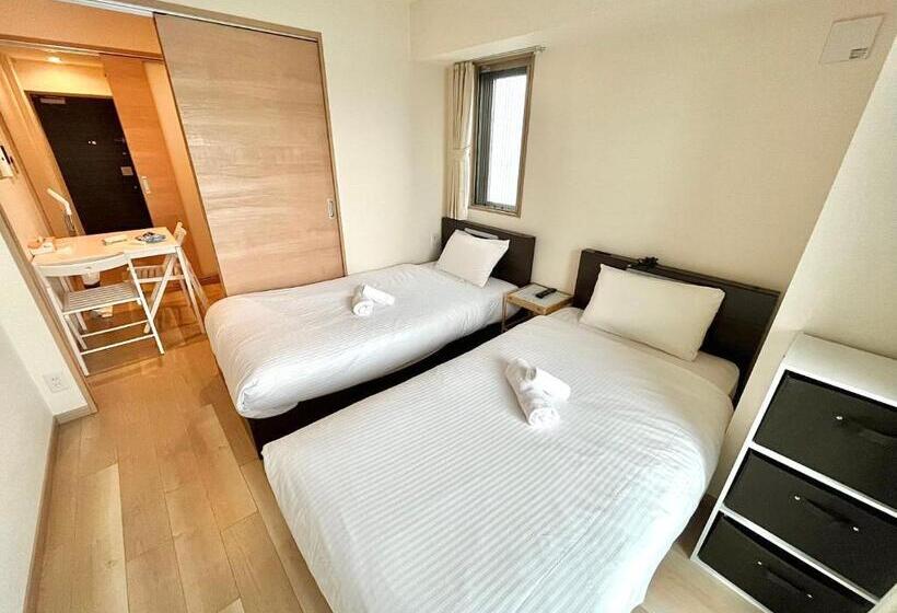 中央公馆 Central Mansions 地下鉄谷町六丁目徒步1分心斎橋駅天王寺駅まで電車1本