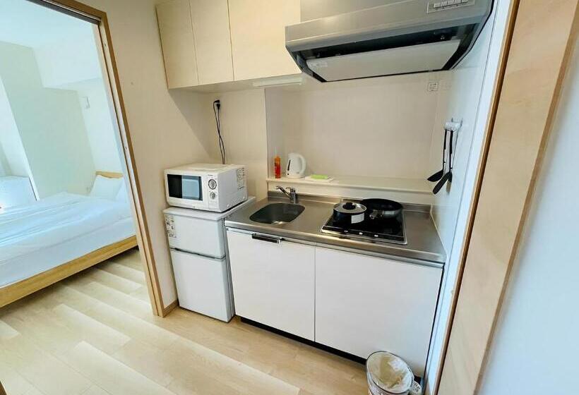 中央公馆 Central Mansions 地下鉄谷町六丁目徒步1分心斎橋駅天王寺駅まで電車1本