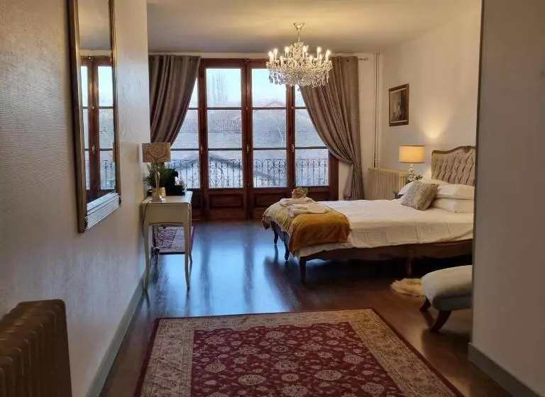 Aamiaismajoitus (B&B) Chez Jack Confolens