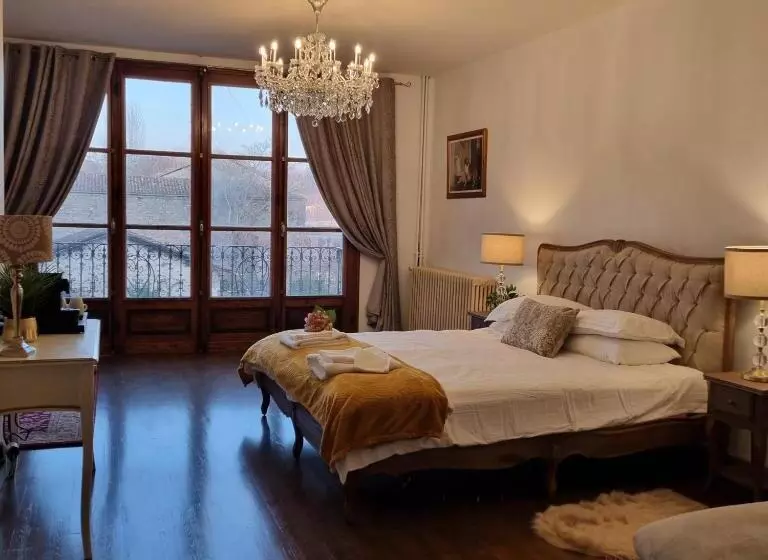 Aamiaismajoitus (B&B) Chez Jack Confolens