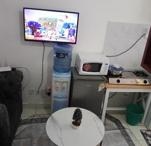 تختخواب و صبحانه Tumaini