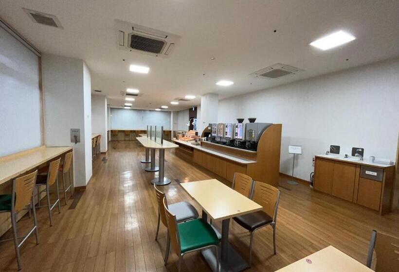 Hotelli Alpha One Niihama