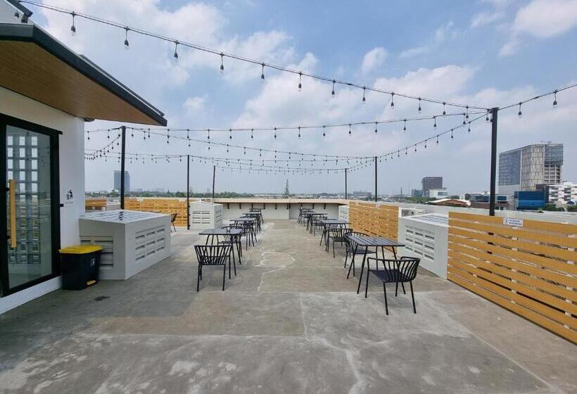 Szálloda Oyo Life 93387 Sunarmi House