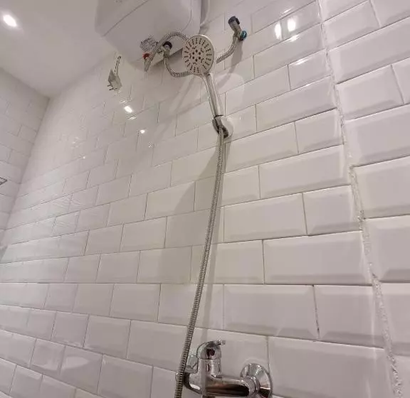 ホテル Oyo Life 93387 Sunarmi House