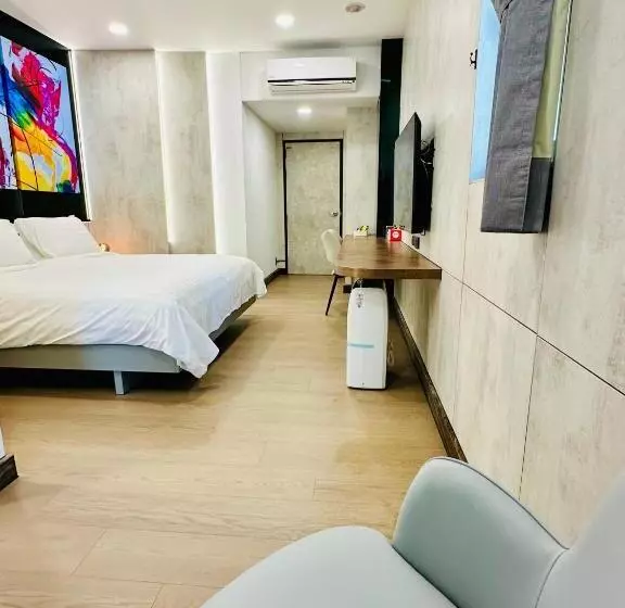 هتل 水秀一方sun Moon Lakeside Boutique
