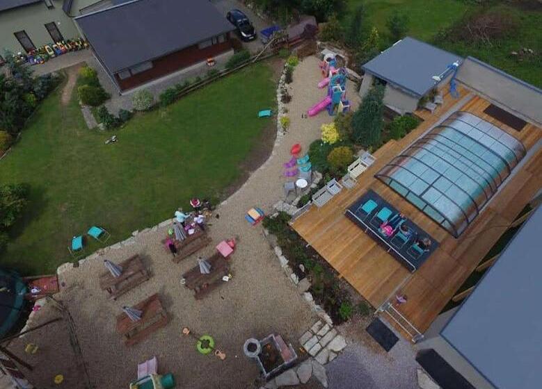 膳宿费 Dům Alois Penzion Pro Děti A Jejich Rodiče