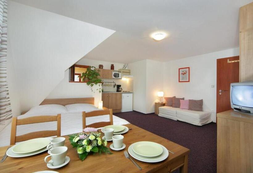 膳宿费 Dům Alois Penzion Pro Děti A Jejich Rodiče