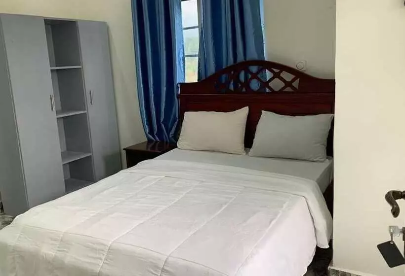 پانسیون Verla Villa Estate
